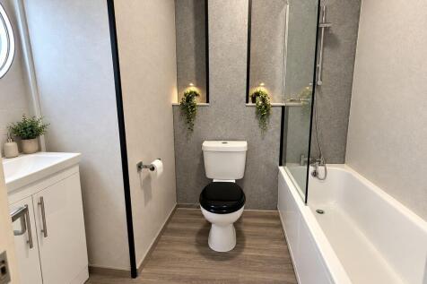 Rosebank Gardens North, London E3 photo 4