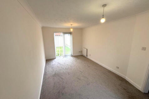 Peel Street, Morley, Leeds, LS27 photo 5