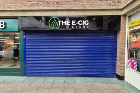 Retail Property (high street) to rent Image 9