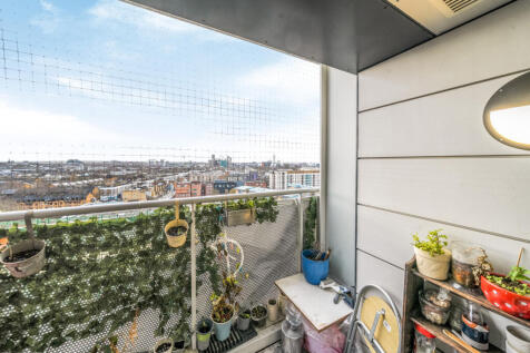 1397151-6-6967cb0...