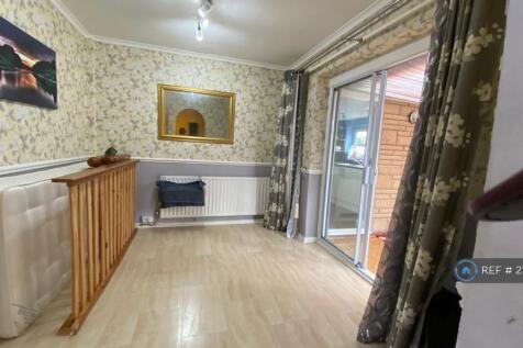 Second Lounge-Dinning Room-1