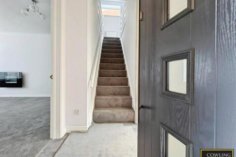 Labworth Road, Canvey Island, Essex photo 5