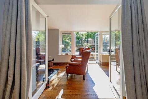 Conservatory/Sitting Room