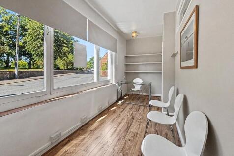 Office 6, Crown House, Church Row, Pershore