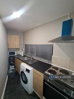 Weatherfield House, Farnworth, Bolton, BL4 photo 4