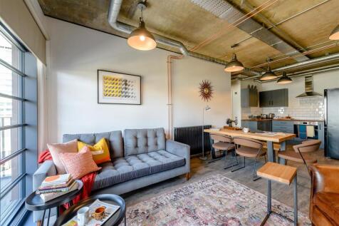 1. Ferrum- Living.jpg