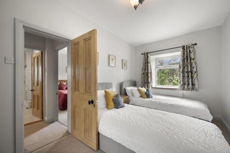 Saxton Mee The Bobbin 0014.jpg