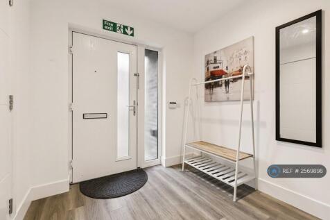 Festival Court, Glasgow, G51 photo 3