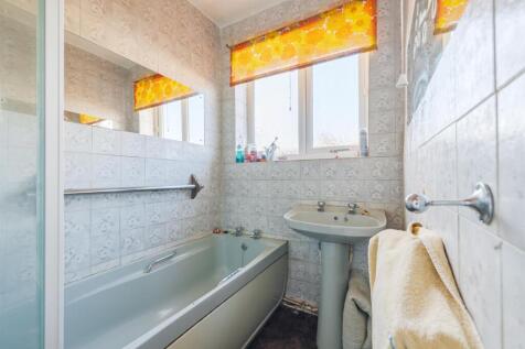 38 Waterford Dr-31.jpg