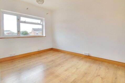 Symonds, Freshbrook, Swindon, SN5 photo 4