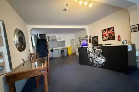 859 J.jpg