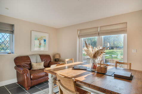 1383937-30-691f3e...