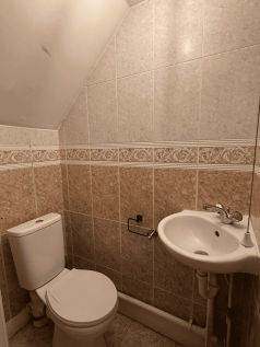 BATHROOM THREE