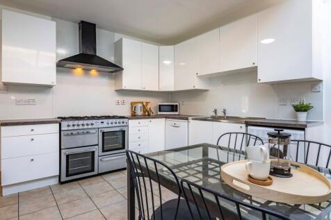 Harlaxton Drive, Nottingham, NG7 photo 3