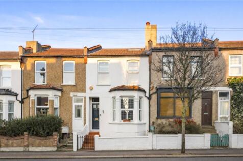 London, E17 - property photo