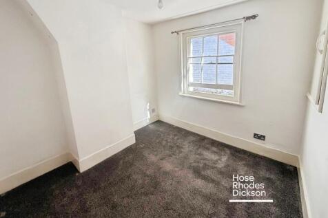 Warwick Place, Ryde, Isle of Wight, PO33 photo 5