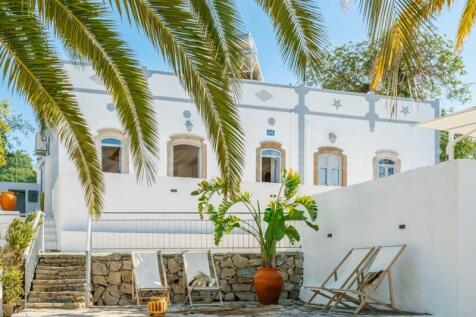Almancil Fully Renovated 5 Bed Villa For Sale (49)