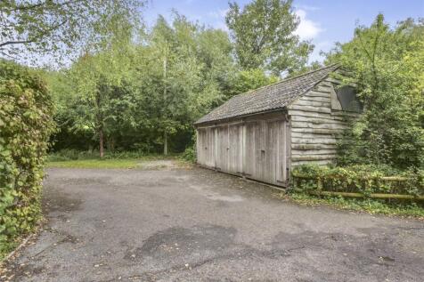 Triple Garage