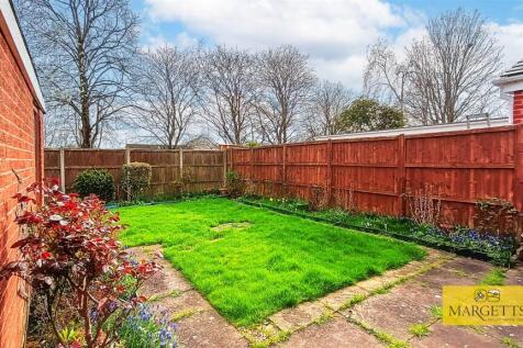 Garden1-Edit.jpg
