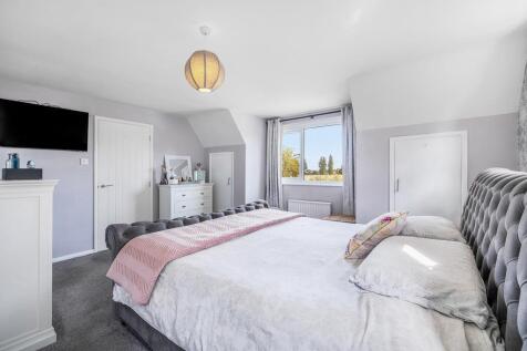 Ashton House (Kirton)-72.jpg