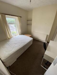 Broadway Treforest, Pontypridd, CF37 photo 5