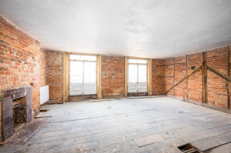 The Green Man, Market Square, Aylesbury HP20 1TW-9