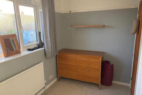 Benet Close, Milton photo 3