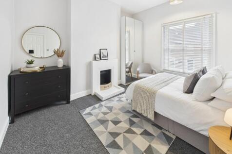 cam04425g0pr0345still013001