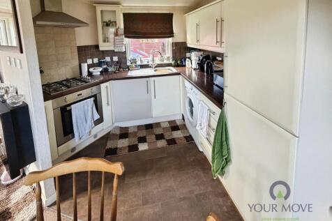 Kitchen/Dining Area