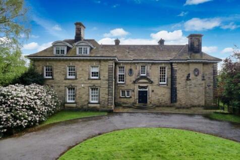 Three Bedroom Duplex Apartment