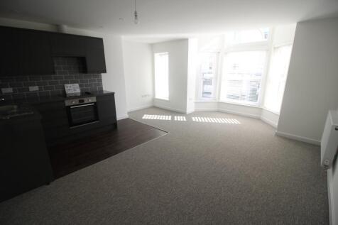 Lounge / Kitchen