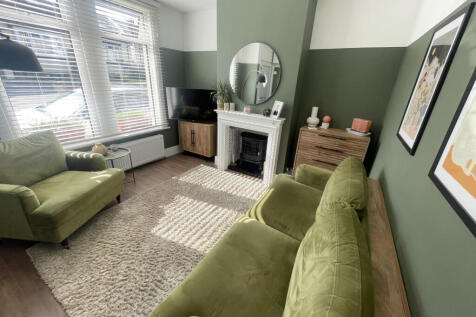 Click to visit Rightmove listing