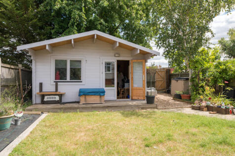 Garden Lodge