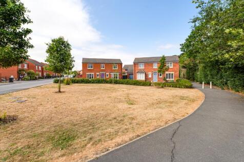 17 Darsdale Drive, Raunds (1 of 43).jpg