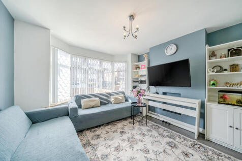 1353593-5-68dbd6b...