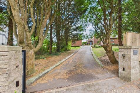 Entrance Gates