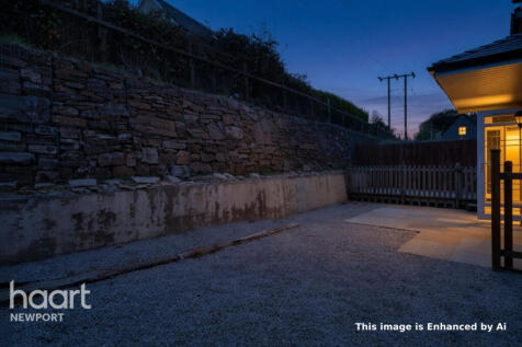 Rowan Way, Blaenavon photo 4