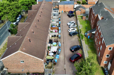 Car parking - For sale by auction