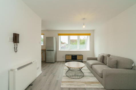 6. Living area an...