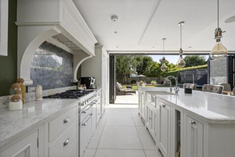 Offington Avenue, 85-036.JPG