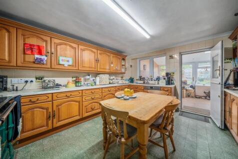 Hall Farm Alfreton-3.jpg