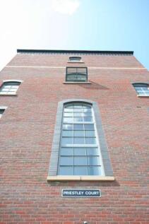 Elphins Drive, Wilderspool Park, Warrington photo 5