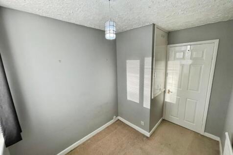 477537c7--4559-A7D2-A4FB1D3F556B-76317-00000A45E79