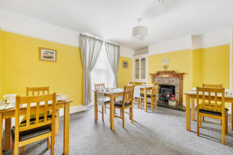 1319991-13-68790b...