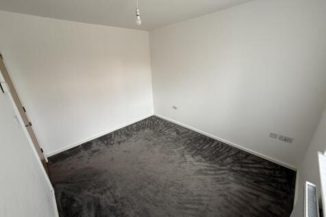 Montagu Drive, Bilston photo 4
