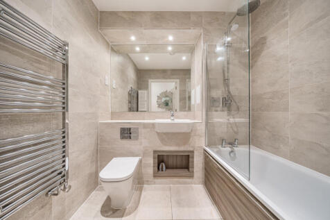 1382036-3-691b3c9...