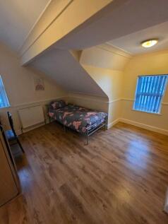 Room Available On Pershore rd, B29 photo 3