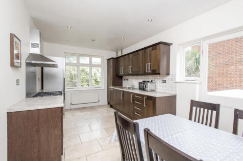 32 Glendale Drive-6