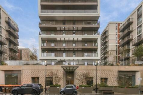York Place, London, SW11 photo 4