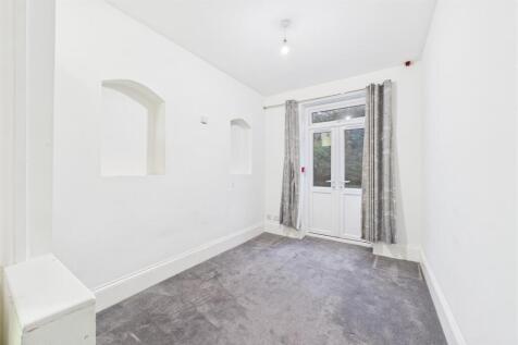 20 Cambridge Road, Clevedon, North Somerset BS21 7